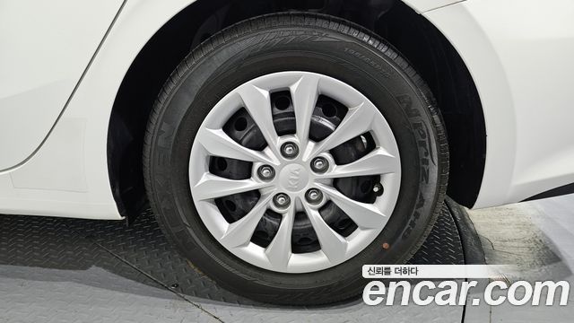 Kia K3 2021 — photo 7