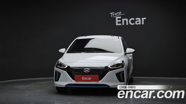Hyundai Ioniq 2016 — photo 3