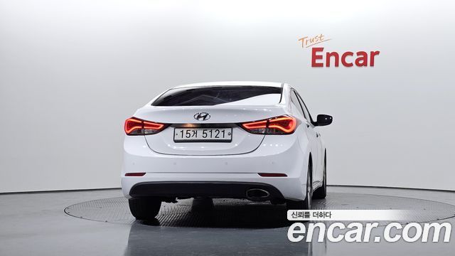 Hyundai AVANTE 2014 — photo 4