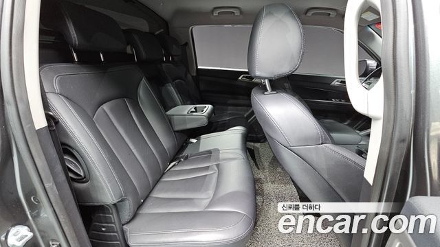 KG Mobility Rexton 2019 — photo 19