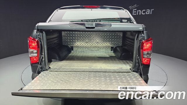 KG Mobility Rexton 2019 — photo 20