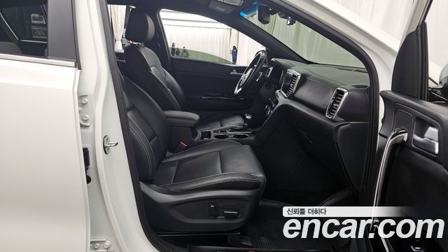 Kia Sportage 2019 — photo 11