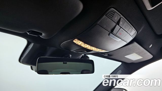 Mercedes-Benz E-Class 2021 — photo 22