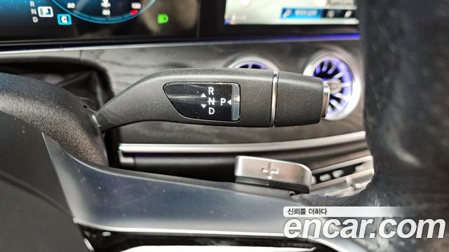 Mercedes-Benz E-Class 2021 — photo 14