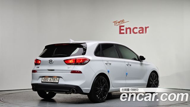 Hyundai i30 2018 — photo 2