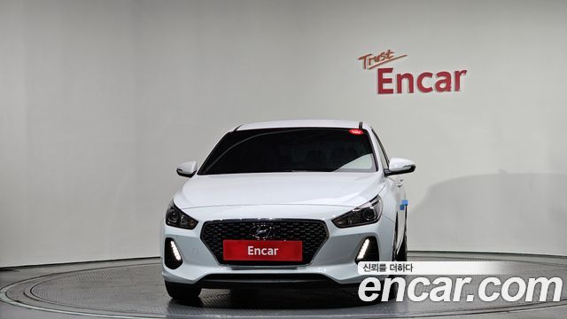 Hyundai i30 2018 — photo 3
