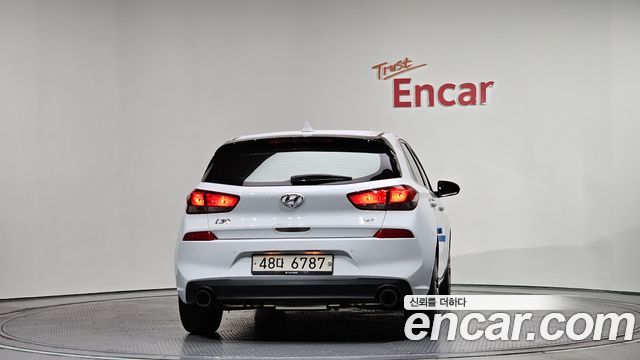 Hyundai i30 2018 — photo 4