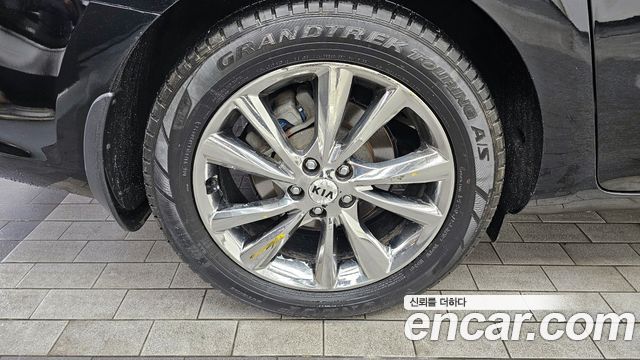 Kia Canival 2019 — photo 5
