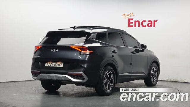 Kia Sportage 2023 — photo 2