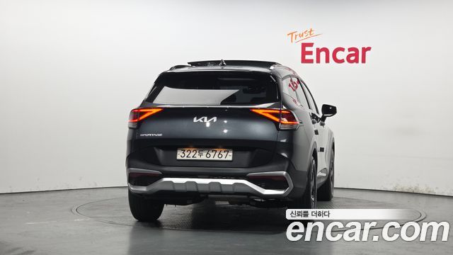 Kia Sportage 2023 — photo 4