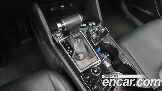 Kia Sportage 2023 — photo 9