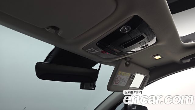 Kia Sportage 2023 — photo 16