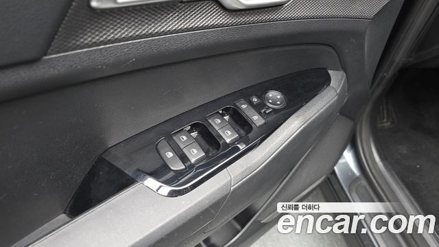 Kia Sportage 2023 — photo 19