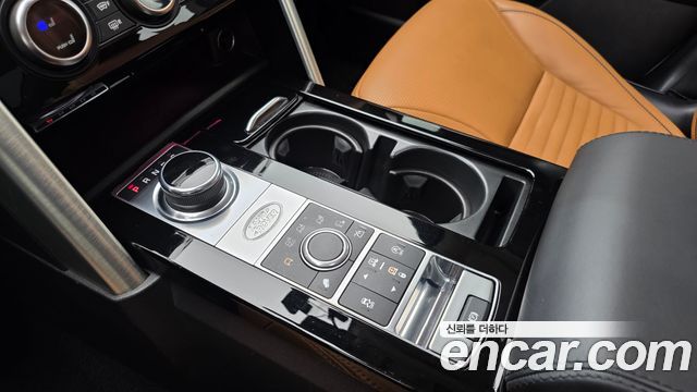 Land Rover Discovery 2020 — photo 9