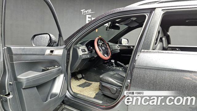 KG Mobility Rexton 2019 — photo 10