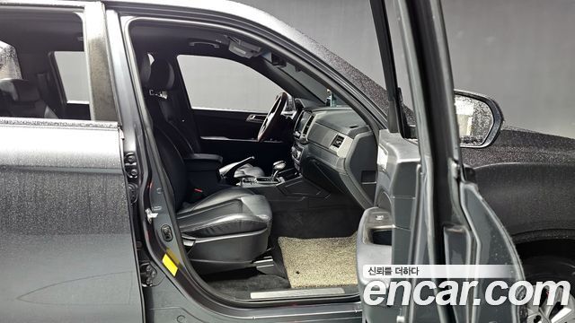KG Mobility Rexton 2019 — photo 11