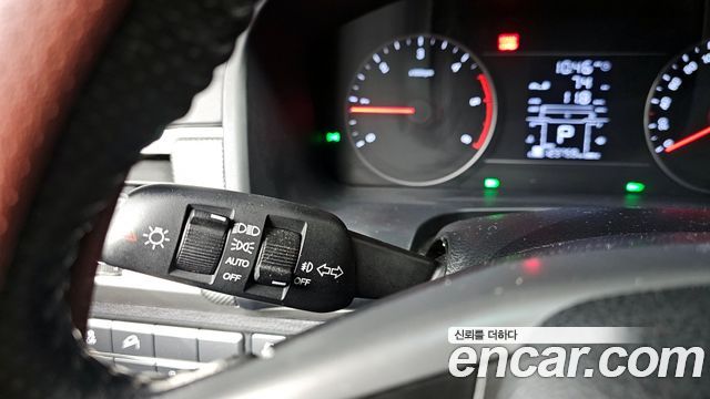 KG Mobility Rexton 2019 — photo 20
