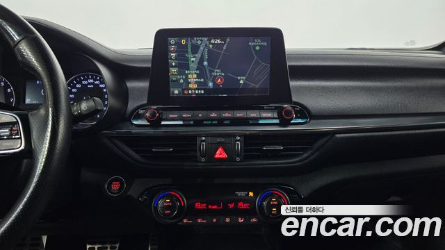 Kia K3 2019 — photo 15