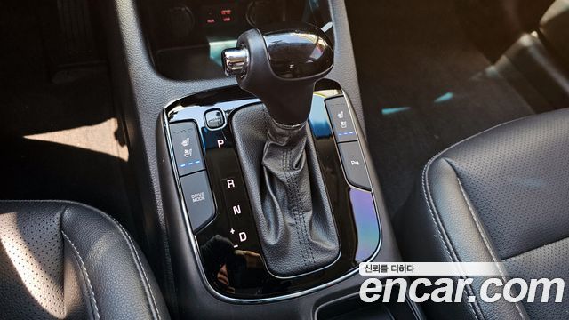 Kia K3 2016 — photo 9