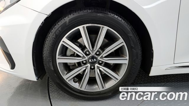 Kia K5 2020 — photo 5