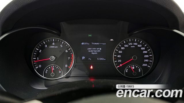 Kia K5 2020 — photo 8