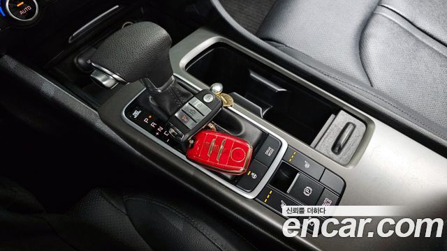 Kia K5 2020 — photo 9