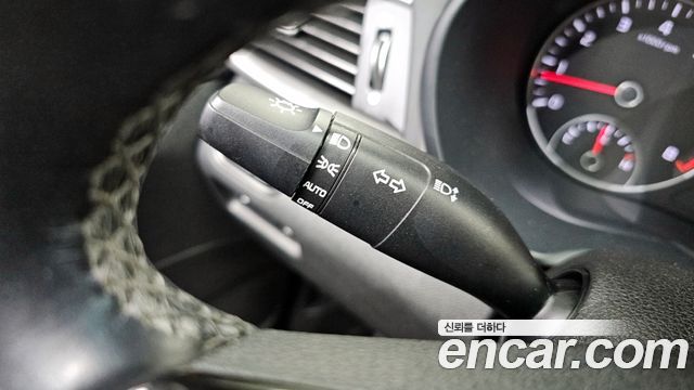 Kia K5 2020 — photo 16