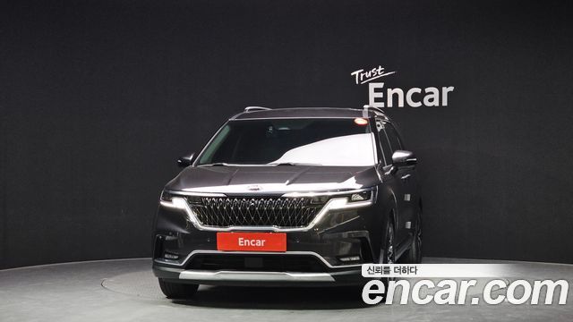 Kia Canival 2021 — photo 3