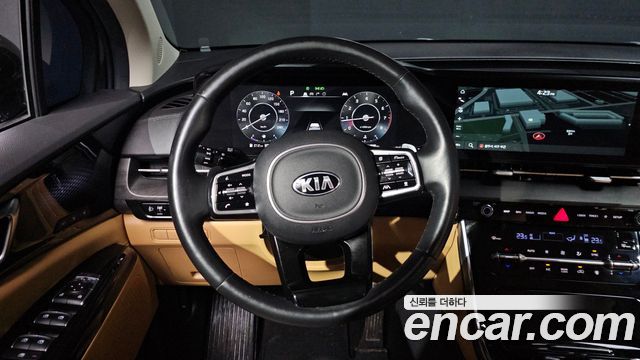 Kia Canival 2021 — photo 19
