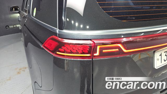 Kia Canival 2021 — photo 9