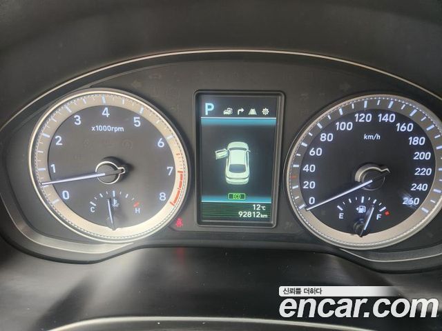 Hyundai Grandeur 2018 — photo 14