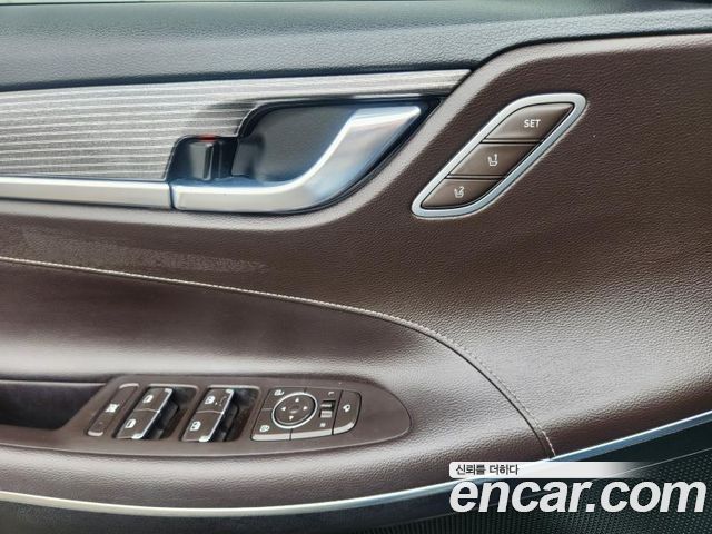 Hyundai Grandeur 2018 — photo 17