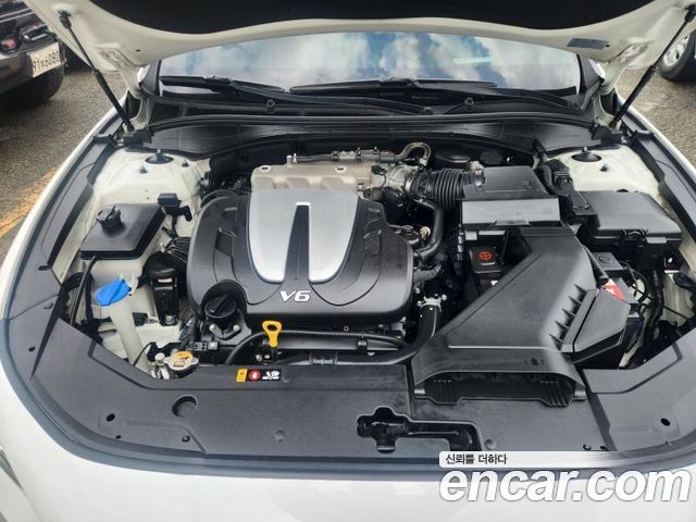 Hyundai Grandeur 2018 — photo 18