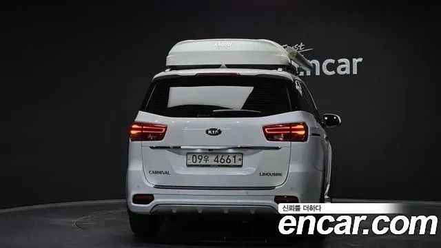 Kia Canival 2019 — photo 4