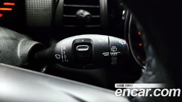 Mini Cooper 2017 — photo 18