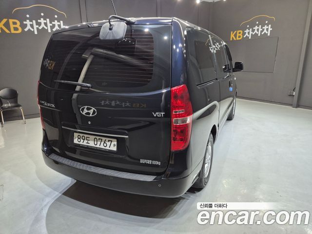Hyundai Starex 2019 — photo 3
