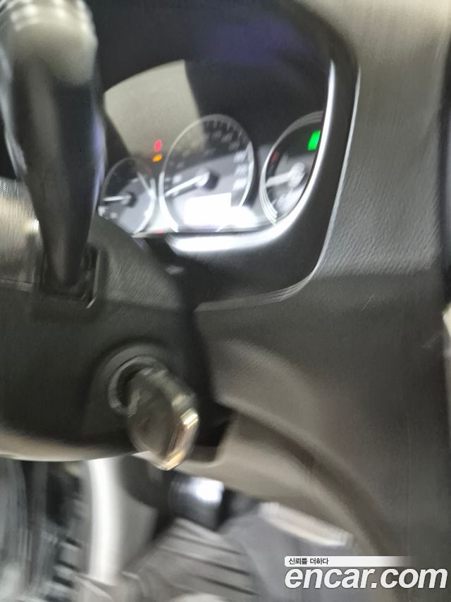 Hyundai Starex 2019 — photo 9