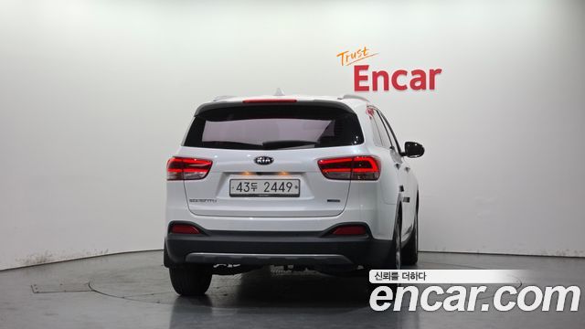 Kia Sorento 2015 — photo 4