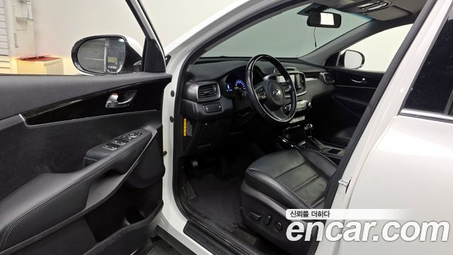 Kia Sorento 2015 — photo 13