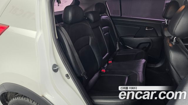 Kia Sportage 2015 — photo 11