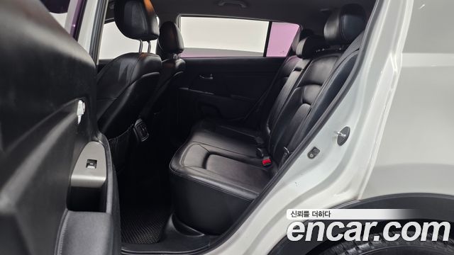 Kia Sportage 2015 — photo 12