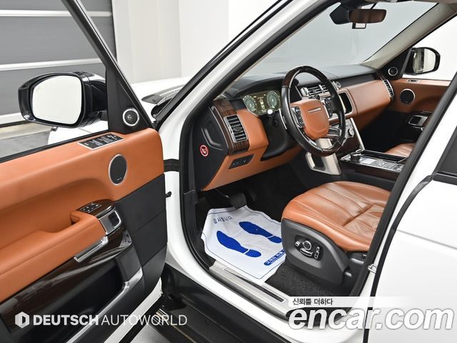 Land Rover Range Rover 2017 — photo 11
