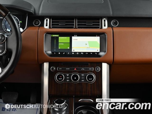 Land Rover Range Rover 2017 — photo 14