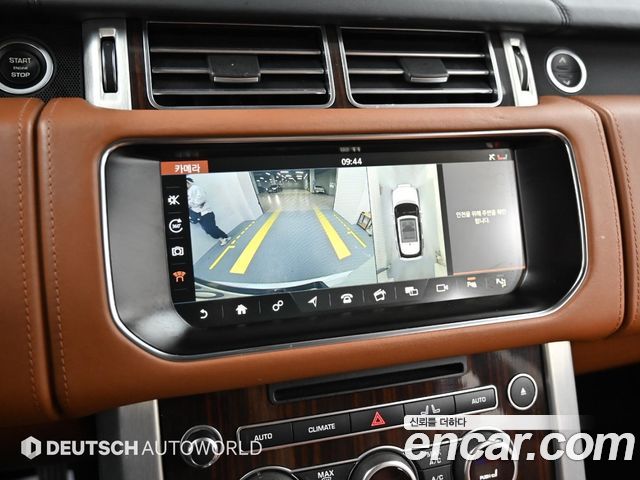 Land Rover Range Rover 2017 — photo 15
