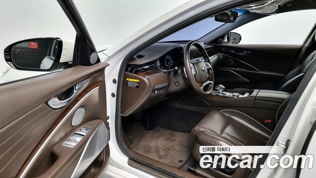 Kia K9 2019 — photo 13