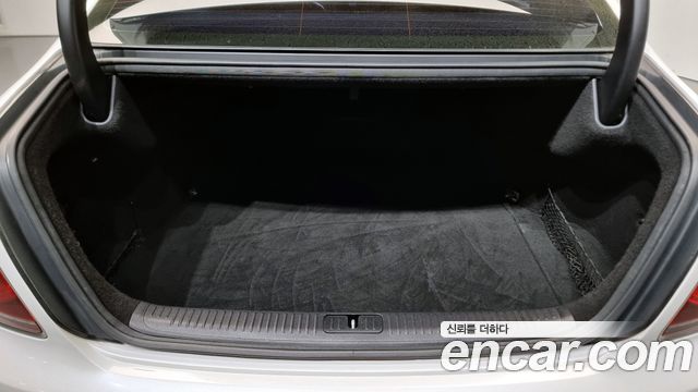 Kia K9 2019 — photo 22