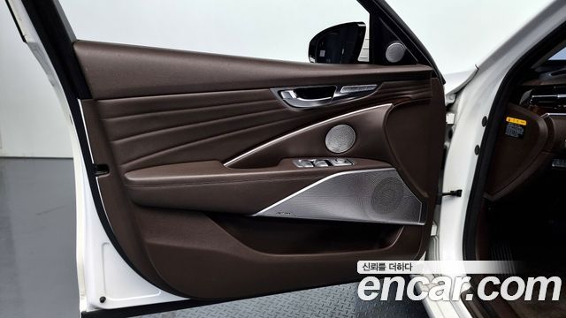 Kia K9 2019 — photo 24