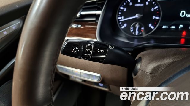 Kia K9 2019 — photo 29