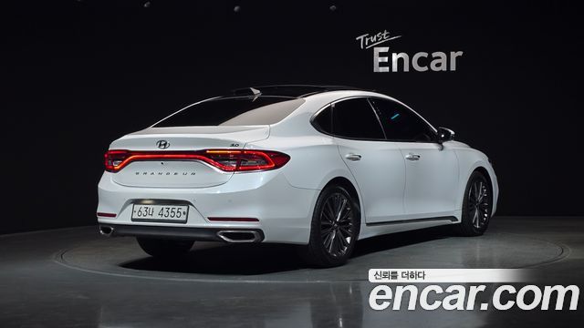 Hyundai Grandeur 2018 — photo 2