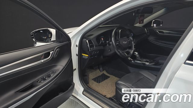 Hyundai Grandeur 2018 — photo 10
